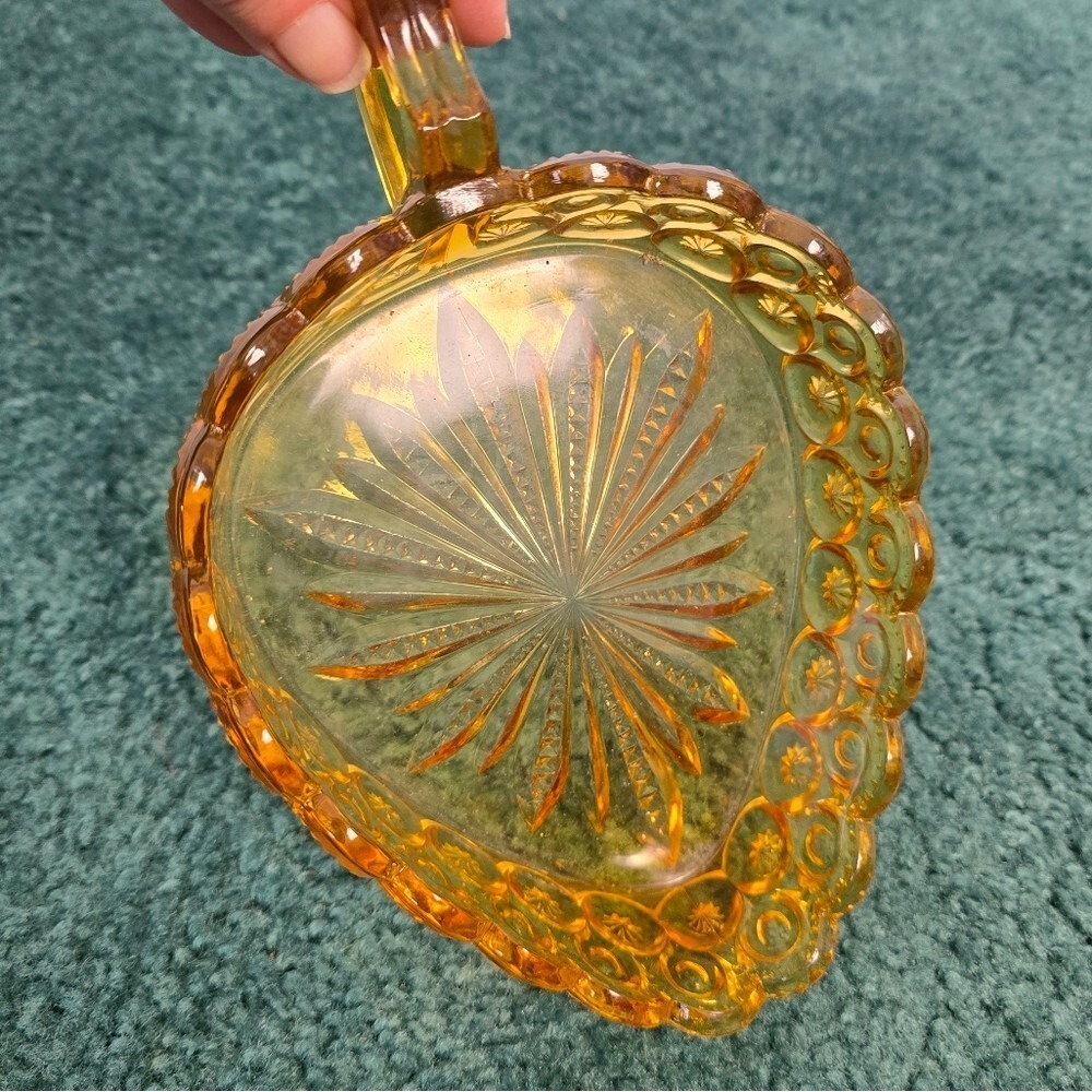 Vintage LE Smith Sun & Moon Golden Amber Candy Dish Rare Shape 8x5.5" Multi-Use